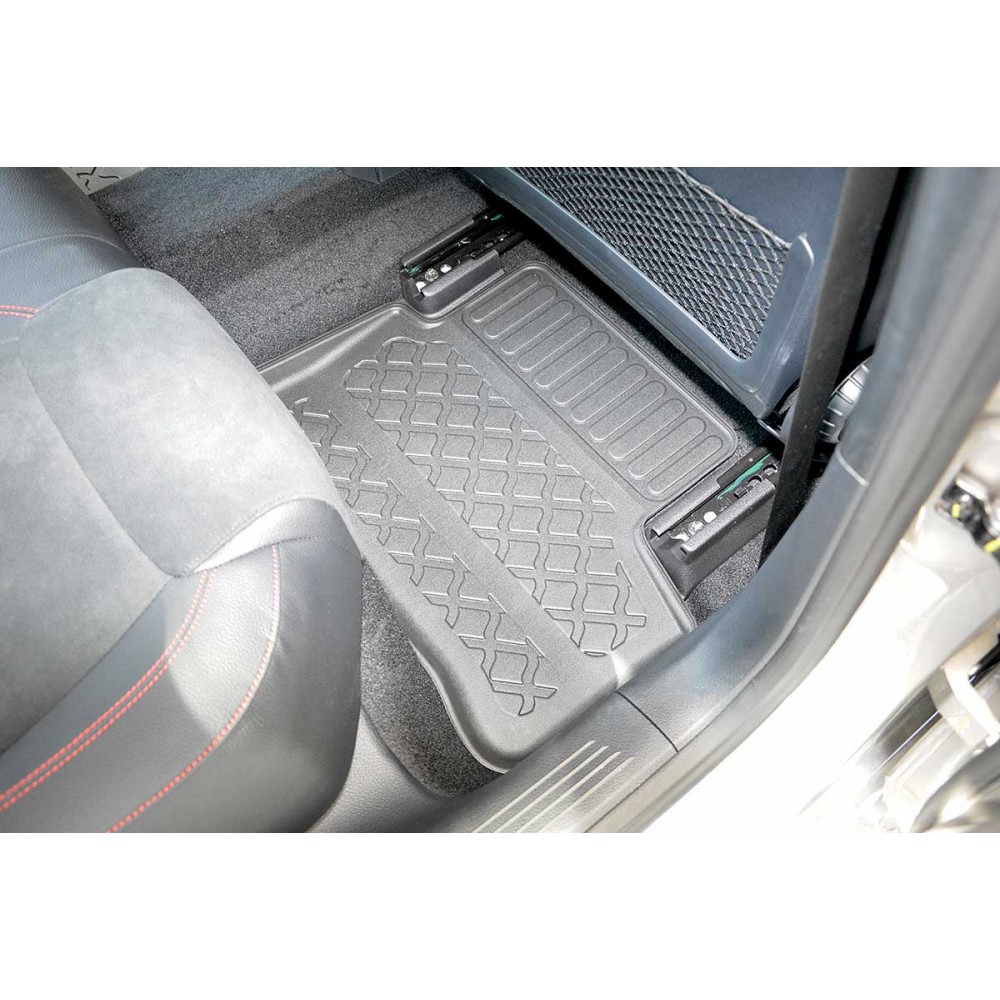 Covorase tip tavita Mercedes GLA H247, caroserie Suv, fabricatie 12.2019 - prezent Covorase auto Mercedes GLA H247 12.2019 - prezent