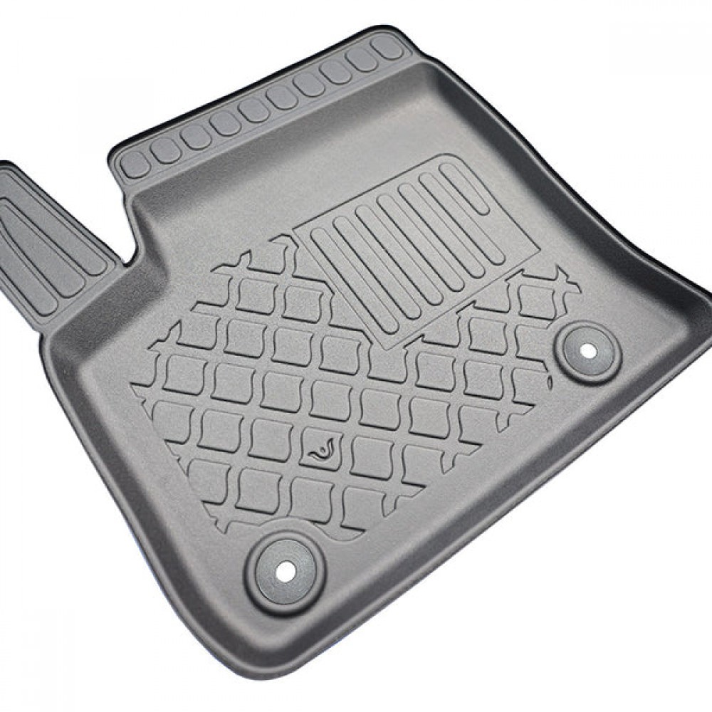 Covorase tip tavita Peugeot E - 208 II, caroserie Hatchback, fabricatie 01.2020 - prezent Covorase auto Peugeot E - 208 II 01.2020 - prezent