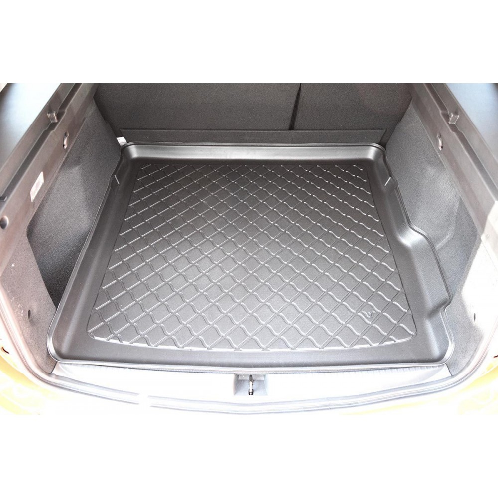Tavita de portbagaj Dacia Duster II, caroserie SUV, fabricatie 01.2018 - prezent, 4x4