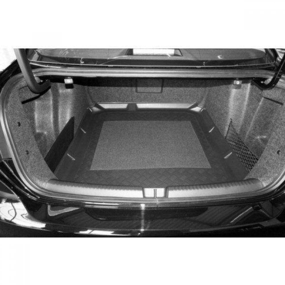 Tavita de portbagaj Volkswagen Jetta VI, caroserie Sedan, fabricatie 01.2011 - 2018, cu separatoare