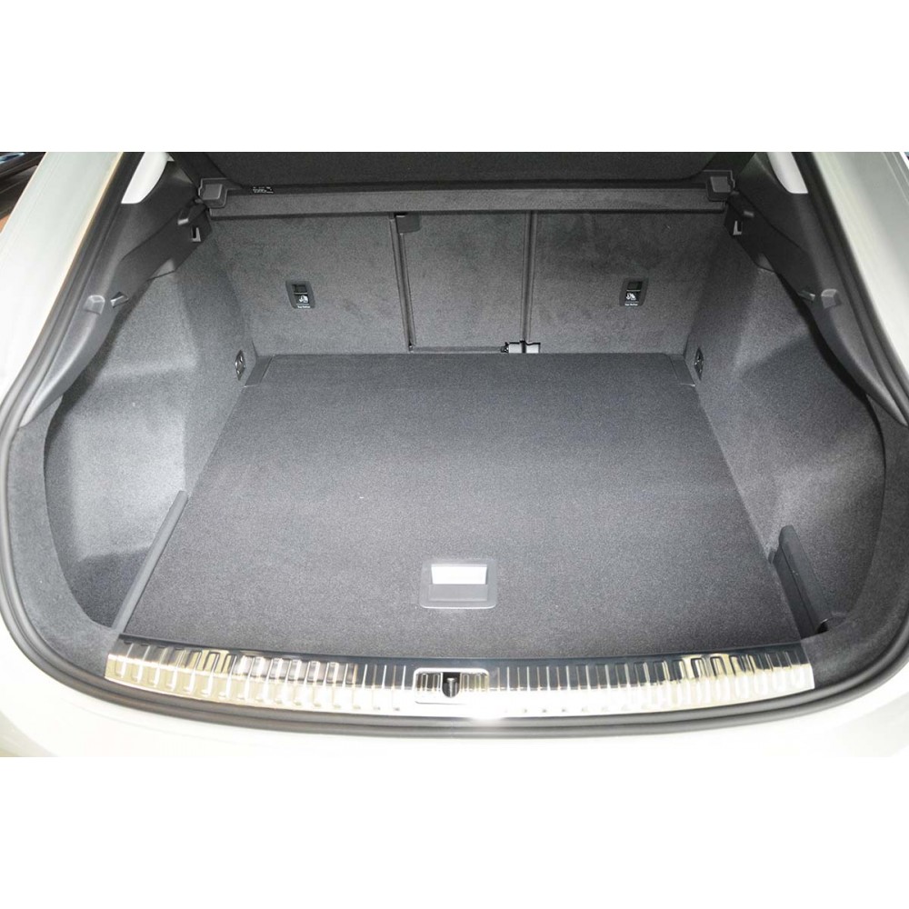 Tavita de portbagaj Audi Q3 II PHEV, caroserie SUV, fabricatie 01.2021 - prezent, portbagaj superior