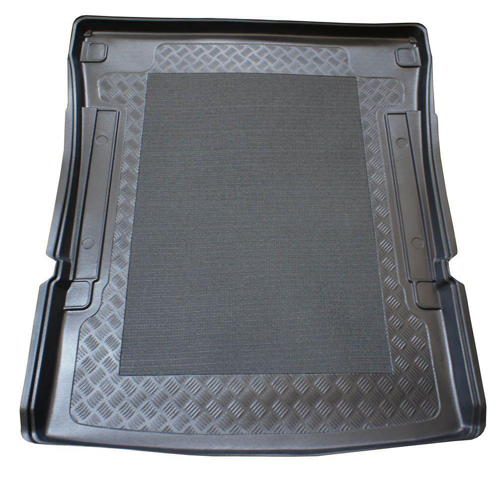 Tavita de portbagaj Volkswagen Caddy Maxi Startline, caroserie Van, fabricatie 10.2007 - 10.2020, in spatele randului 2