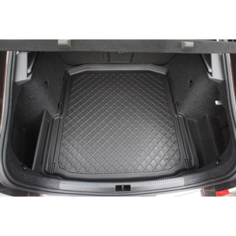 Tavita de portbagaj Skoda Octavia III, caroserie Hatchback, fabricatie 02.2013 - 05.2020