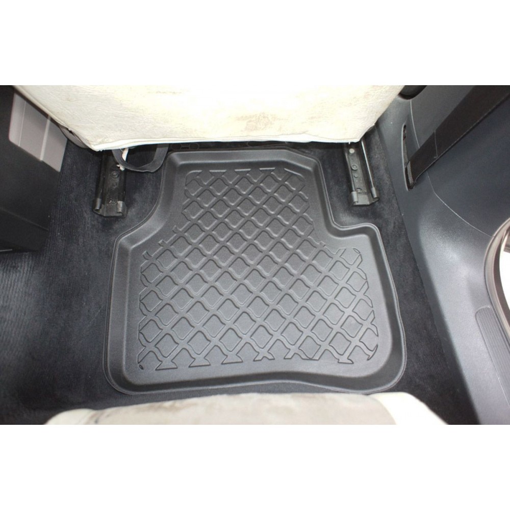 Covorase tip tavita Volkswagen Passat B6, caroserie Combi, fabricatie 2005 - 09.2010