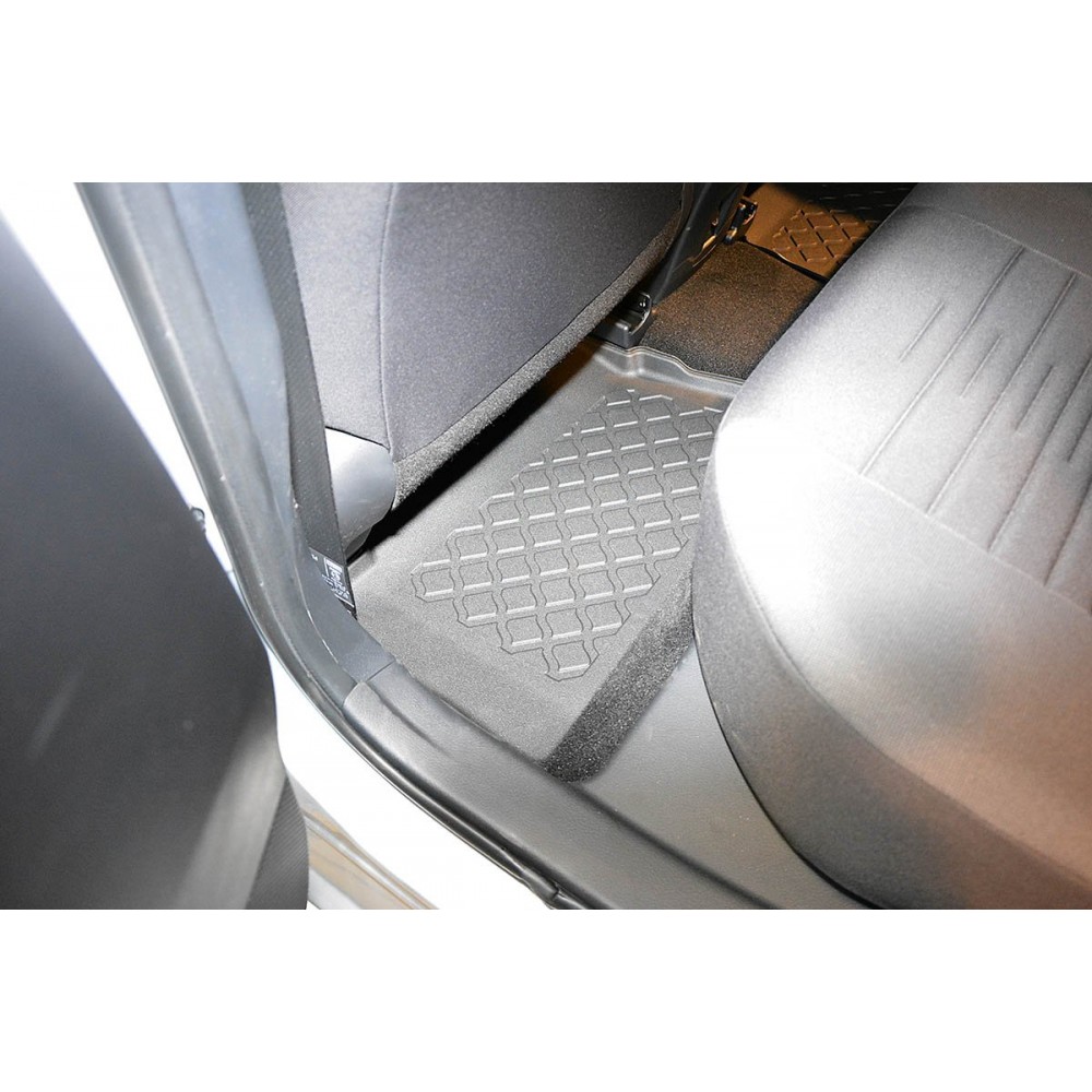 Covorase tip tavita Toyota Auris II, caroserie Hatchback, fabricatie 01.2013 - 12.2018