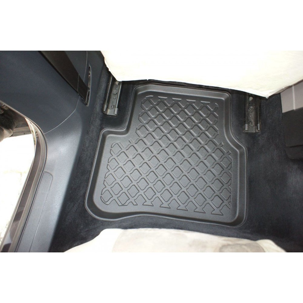 Covorase tip tavita Volkswagen Passat B6, caroserie Combi, fabricatie 2005 - 09.2010