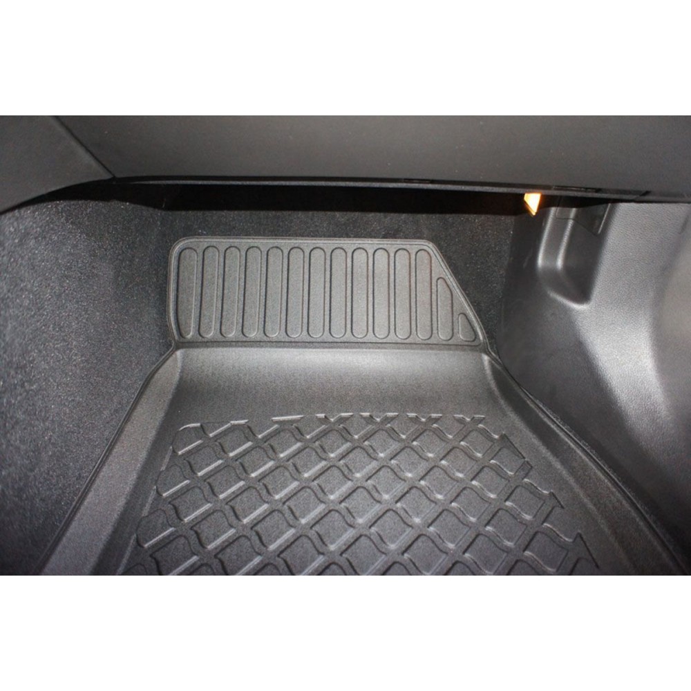 Covorase tip tavita Opel Insignia A, caroserie Combi, fabricatie 01.2009 - 08.2017