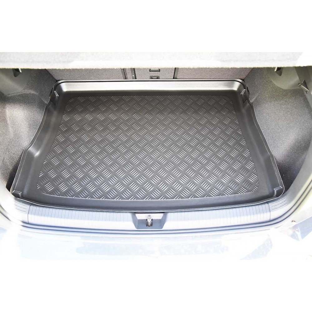 Tavita de portbagaj Volkswagen Golf 8, caroserie Hatchback, fabricatie 12.2019 - prezent, portbagaj superior