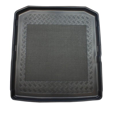 Tavita de portbagaj Skoda Superb III, caroserie Combi, fabricatie 09.2015 - prezent, portbagaj inferior